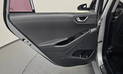 Hyundai Ioniq 2017, 109147 км, за 12300000 KRW - фото 25