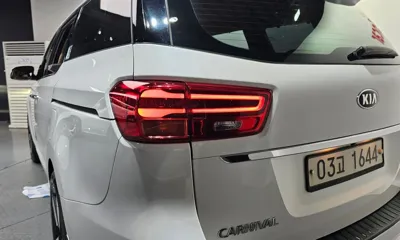 Kia Canival 2019, 177835 км, за 12490000 KRW - фото 23