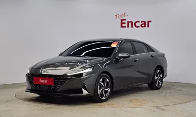 Hyundai Avante · 2022 год