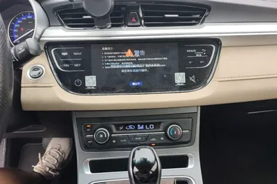 Geely Auto Emgrand 2018, 113300 км, за 32851.95 CNY - фото 20