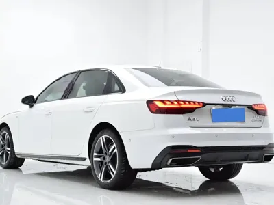 Audi A4L 2023, 46000 км, за 138000 CNY