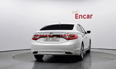 Hyundai Grandeur 2012, 69654 км, за 8590000 KRW