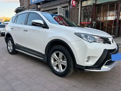 Toyota RAV4 2013, 130000 км, за 43500 CNY
