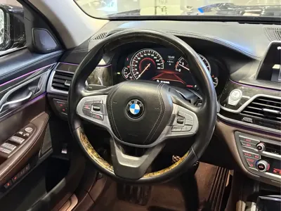 BMW 7 Series 2017, 140000 км, за 188800 CNY - фото 10