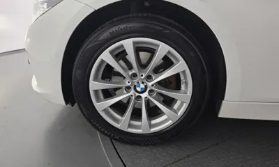 BMW 3-Series 2018, 77169 км, за 13900000 KRW - фото 5