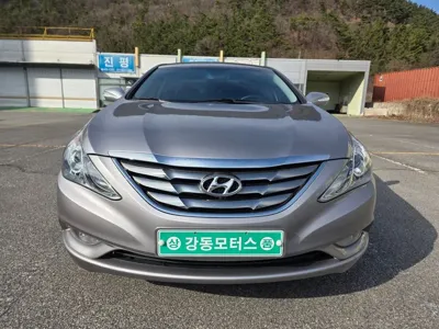 Hyundai Sonata 2010, 143900 км, за 3900000 KRW - фото 3