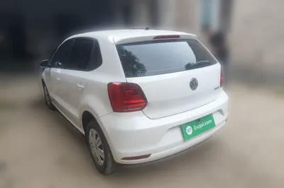 Volkswagen Polo 2016, 36400 км, за 28592.26 CNY