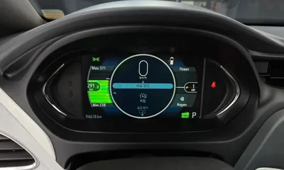 ChevroletGMDaewoo Bolt EV 2018, 94618 км, за 14200000 KRW - фото 8