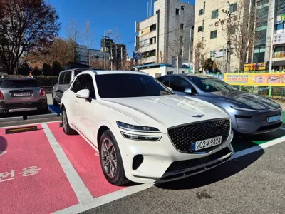 Genesis GV70 2023, 29000 км, за 44000000 KRW