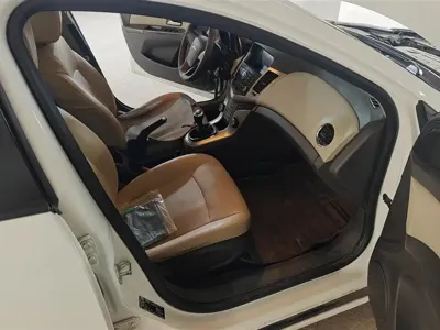 Chevrolet Cruze 2016, 95900 км, за 14600 CNY - фото 8