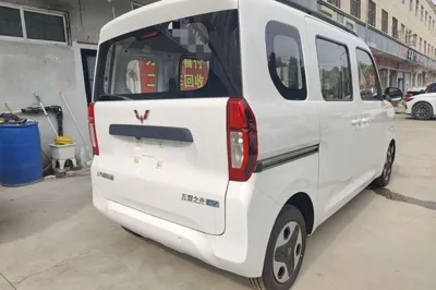 Wuling Zhiguang New Energy 2025, 100 км, за 62031.47 CNY - фото 6