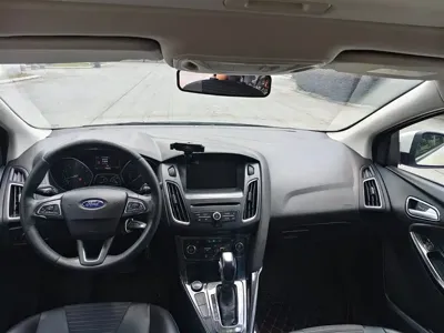 Ford Focus 2016, 120000 км, за 23800 CNY - фото 8