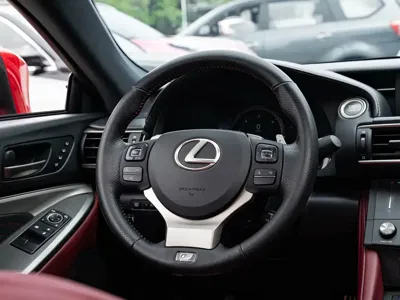 Lexus RC 2016, 49700 км, за 163600 CNY - фото 12