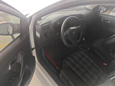 Volkswagen Polo 2015, 105900 км, за 28800 CNY - фото 16