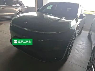 Li Auto Li L6 · 2025 год