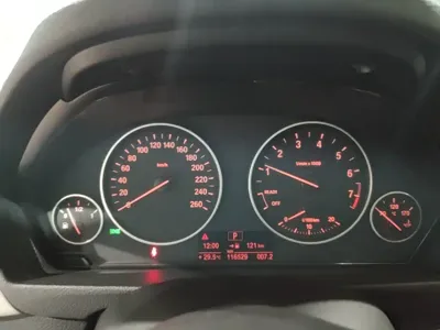 BMW 3 Series 2014, 116500 км, за 48099 CNY - фото 12