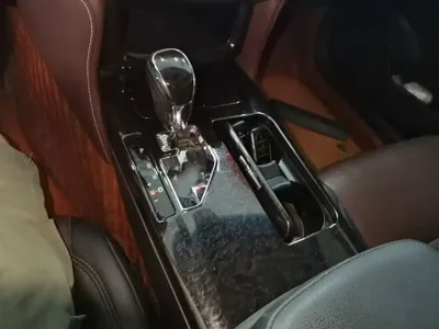Toyota Crown 2019, 118000 км, за 111400 CNY - фото 14