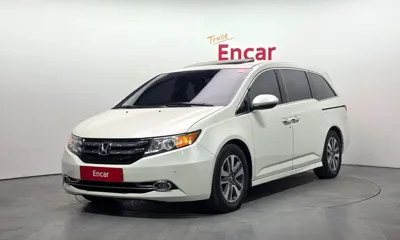 Honda Odyssey · 2016 год