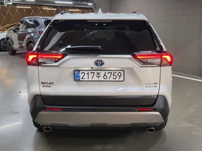 Toyota RAV4 2024, 13169 км, за 43500000 KRW
