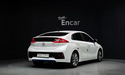 Hyundai Ioniq 2016, 153540 км, за 9400000 KRW - фото 2