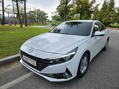 Hyundai Avante · 2021 год