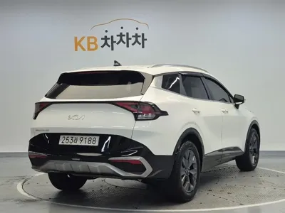 Kia Sportage 2023, 93171 км, за 21990000 KRW