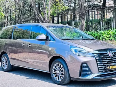 Buick GL8 2022, 100000 км, за 132000 CNY