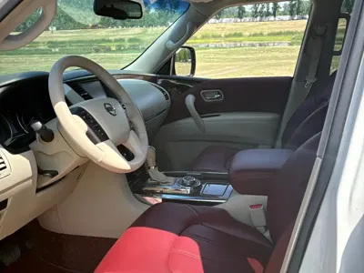 Nissan Patrol 2017, 150000 км, за 125000 CNY - фото 8