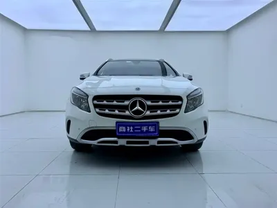 Mercedes-Benz GLA 2019, 90399 км, за 59800 CNY