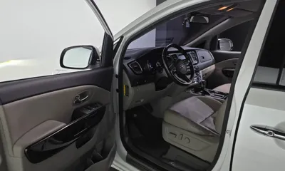 Kia Canival 2019, 134716 км, за 14500000 KRW - фото 10