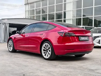 Tesla Model 3 2021, 32000 км, за 126800 CNY