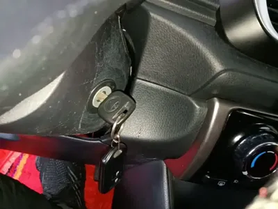 Toyota Yaris L 2018, 80700 км, за 32300 CNY - фото 9