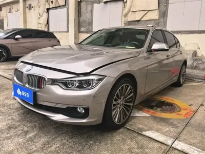 BMW 3 Series · 2018 год