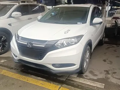 Honda Vezel · 2016 год