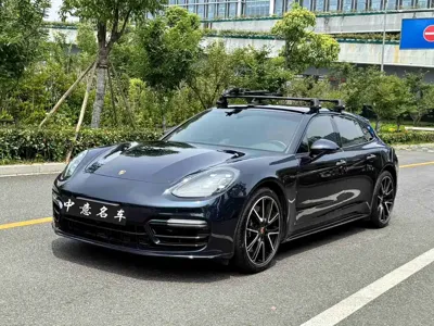 Porsche Panamera · 2018 год