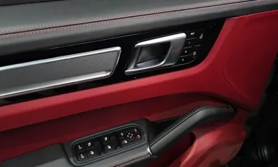 Porsche Cayenne 2023, 51140 км, за 107000000 KRW - фото 31