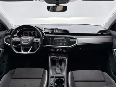 Audi Q3 2022, 22000 км, за 188800 CNY - фото 16
