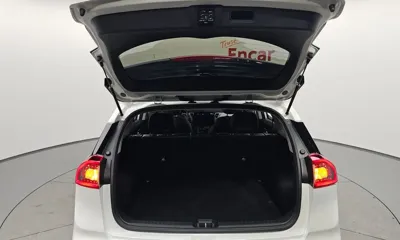 Kia Niro 2018, 48995 км, за 17700000 KRW - фото 30