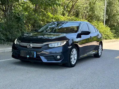 Honda Civic 2017, 100000 км, за 33500 CNY - фото 1