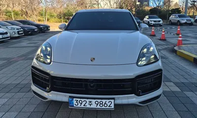 Porsche Cayenne · 2023 год