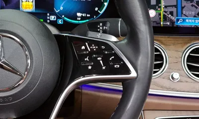 Mercedes-Benz E-Class 2021, 64960 км, за 42880000 KRW - фото 32