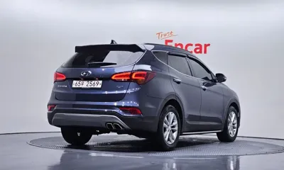 Hyundai Santafe 2018, 122614 км, за 14600000 KRW