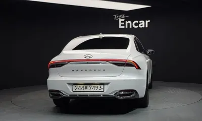 Hyundai Grandeur 2022, 135211 км, за 15500000 KRW