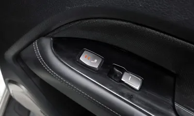 KG_Mobility_Ssangyong Rexton 2018, 122444 км, за 11900000 KRW - фото 18