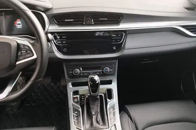 Geely Auto Emgrand 2019, 29900 км, за 44139.5 CNY - фото 15