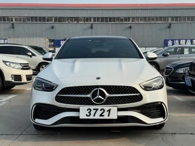 Mercedes-Benz C-Class 2023, 9000 км, за 188800 CNY