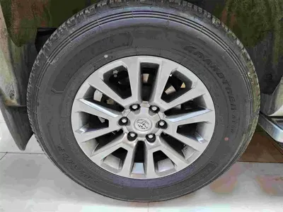 Toyota Prado 2018, 120000 км, за 309800 CNY - фото 10