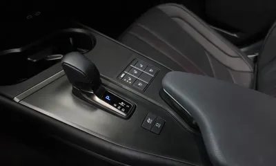 Lexus UX 2025, 15989 км, за 47500000 KRW - фото 9