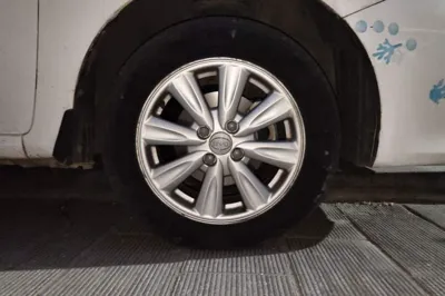 BYD L3 2012, 83699 км, за 16646.43 CNY - фото 8