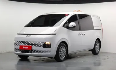 Hyundai Staria · 2022 год